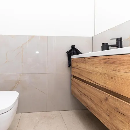Luxurious In Kastel Stafilic *